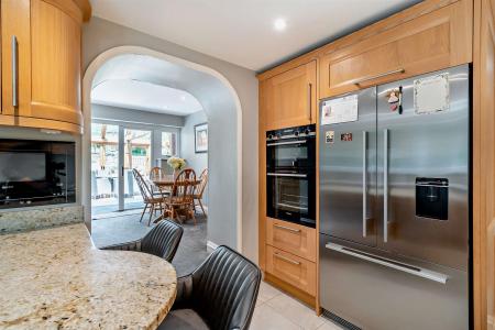 Kitchen/Breakfast Room