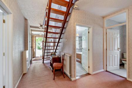 8659885-interior22-800.jpg