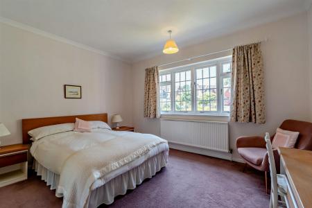 8659885-interior16-800.jpg