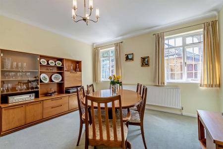 8659885-interior18-800.jpg