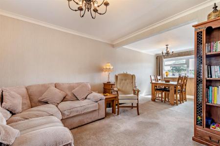 8661897-interior04-800.jpg