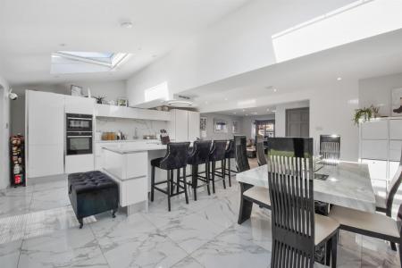 Dining Room / Kitchen