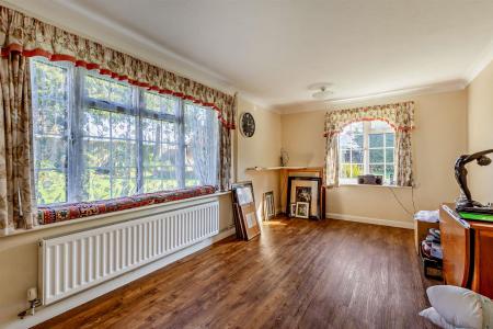 8680383-interior20-800.jpg