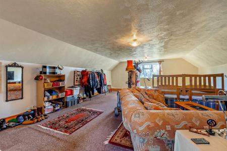 8680383-interior04-800.jpg