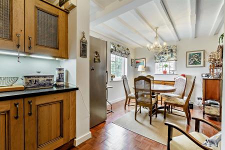 Breakfast Room