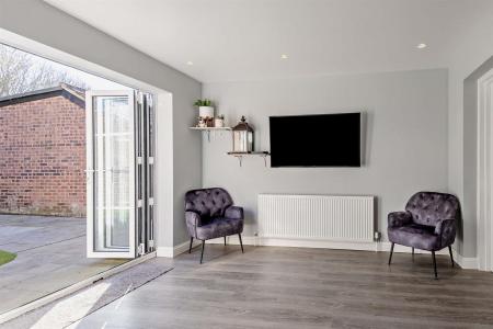8685372-interior03-800.jpg