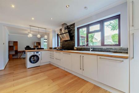 8657059-interior07-800.jpg