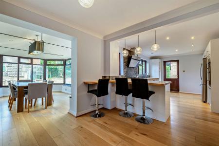 8657059-interior08-800.jpg