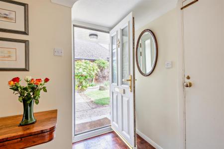 8685607-interior24-800.jpg