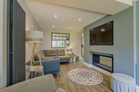 8690365-interior12-800.jpg