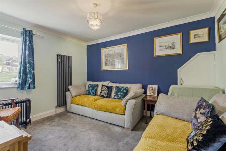 8690365-interior16-800.jpg