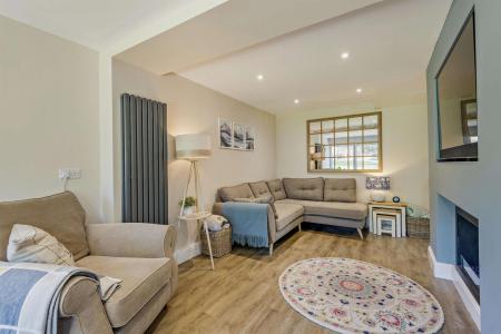 8690365-interior11-800.jpg