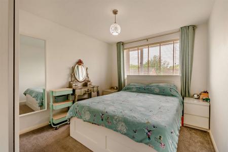 8693805-interior24-800.jpg