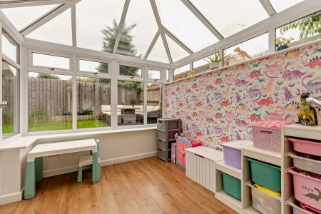 8693805-interior01-800.jpg