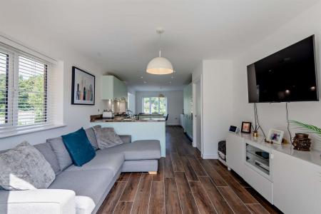 8655007-interior31-800.jpg