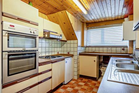 8696240-interior25-800.jpg