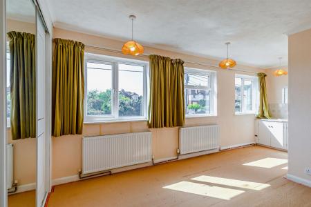 8696240-interior35-800.jpg