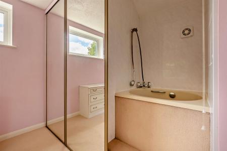 8697024-interior19-800.jpg