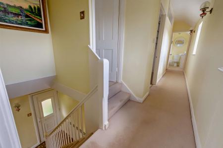 8697024-interior16-800.jpg