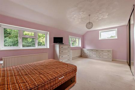8697024-interior22-800.jpg