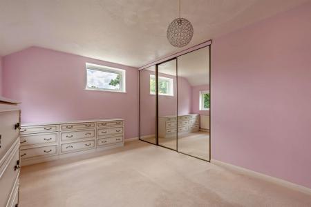 8697024-interior21-800.jpg