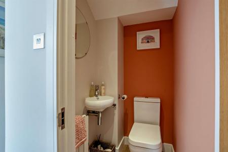 8698410-interior18-800.jpg