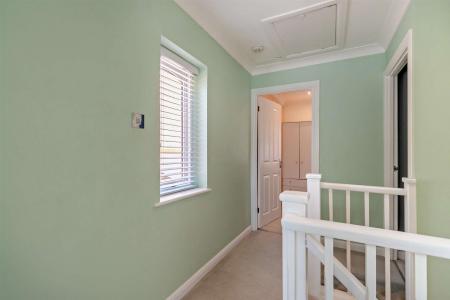 8700485-interior18-800.jpg