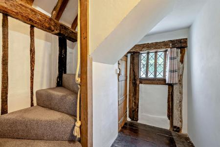 2nd floor stairs