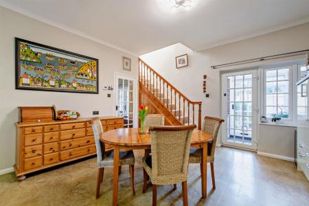 8674460-interior18-800.jpg
