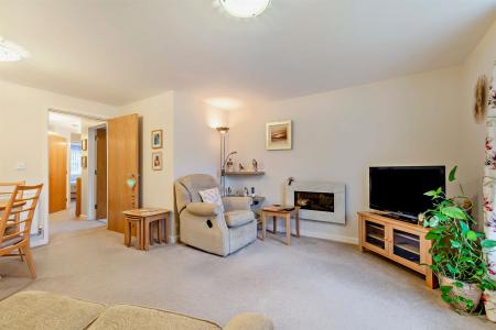 8676590-interior06-800.jpg