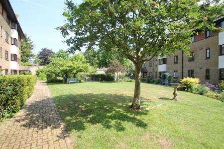 Communal Gardens.jpg