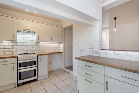 8686464-interior13-800.jpg