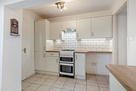 8686464-interior15-800.jpg