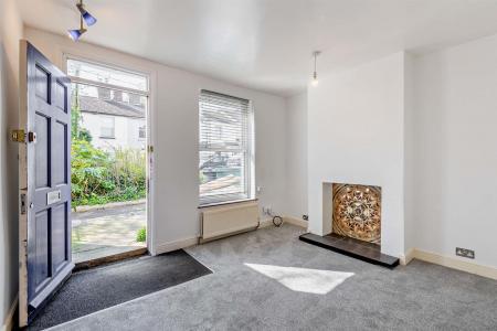 8686464-interior07-800.jpg