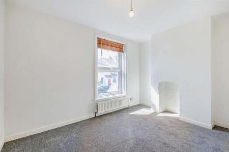 8686464-interior01-800.jpg