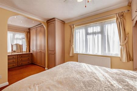 8687746-interior18-800.jpg