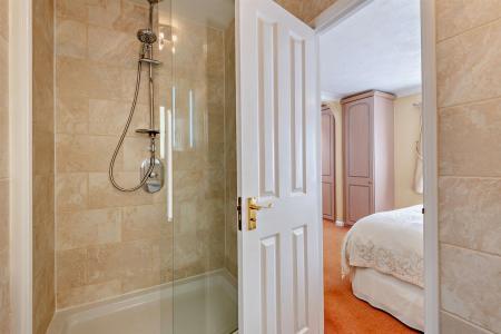 8687746-interior15-800.jpg