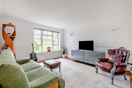 8686987-interior07-800.jpg