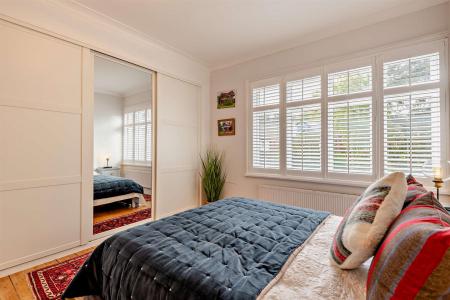 8690393-interior20-800.jpg
