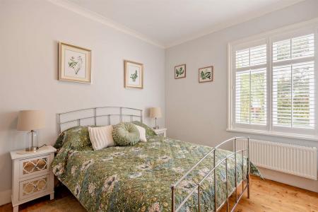 8690393-interior19-800.jpg