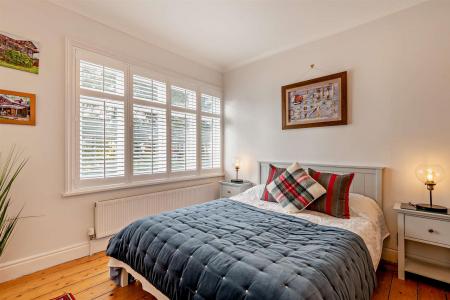 8690393-interior21-800.jpg