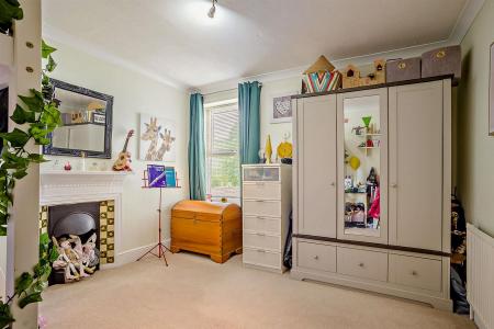 8690086-interior22-800.jpg