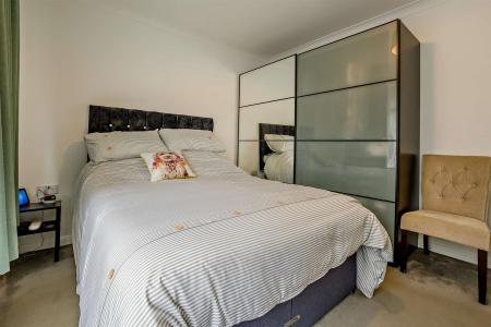 8690244-interior02-800.jpg