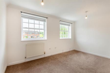 8691795-interior11.jpg