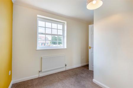 8691795-interior14.jpg