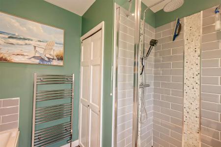 8693198-interior28-800.jpg