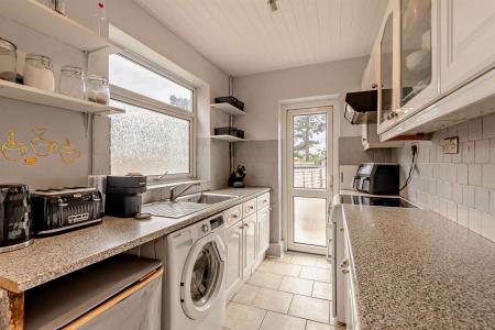 8693542-interior07-800.jpg