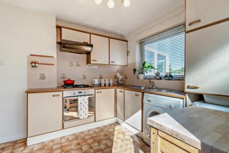 8698237-interior04-800.jpg