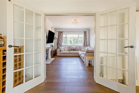 8696879-interior12-800.jpg