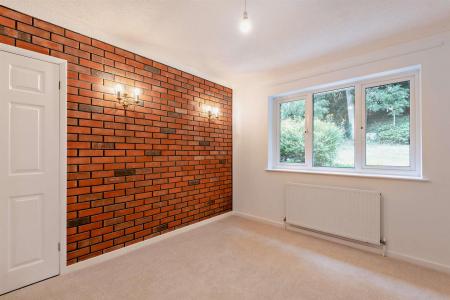 8698831-interior07-800.jpg
